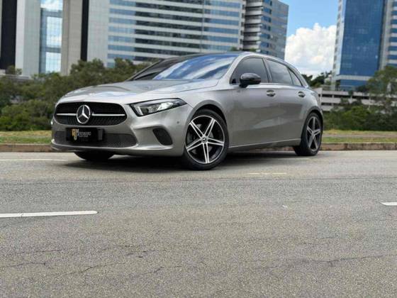 MERCEDES-BENZ A 250 2.0 CGI GASOLINA SPORT 7G-DCT MERCEDES-BENZ A 250 2.0 CGI GASOLINA SPORT 7G-DCT